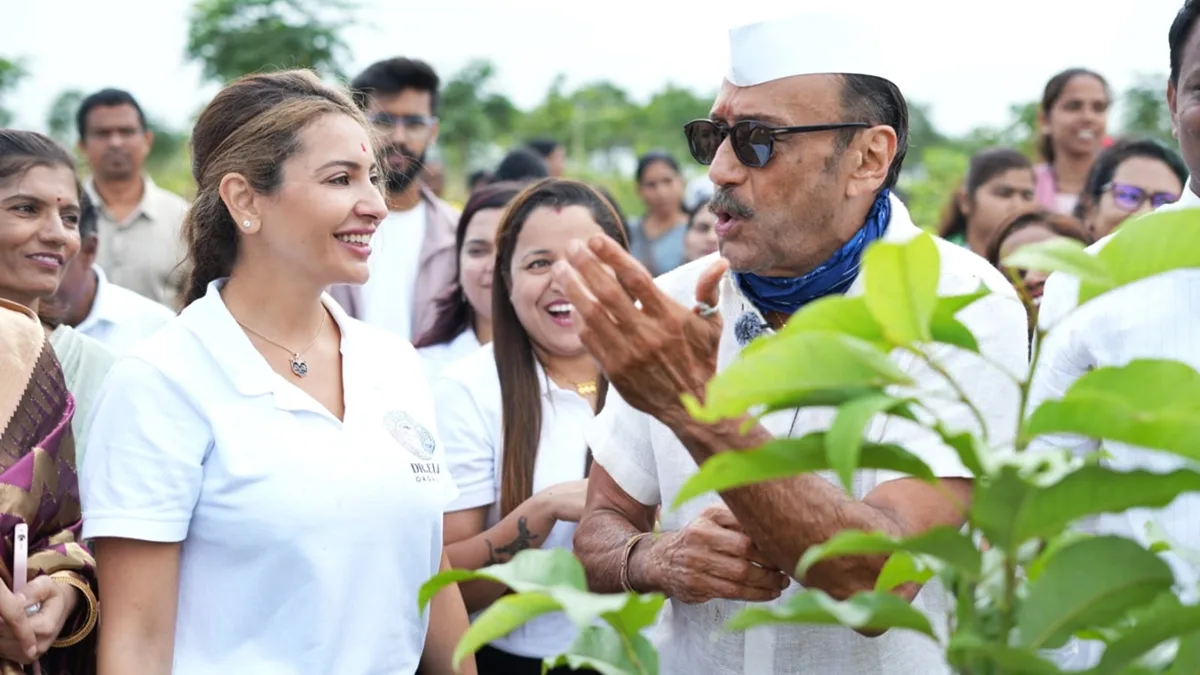 Jackie Shroff joins hands for green future with 1000 trees in Lonikand