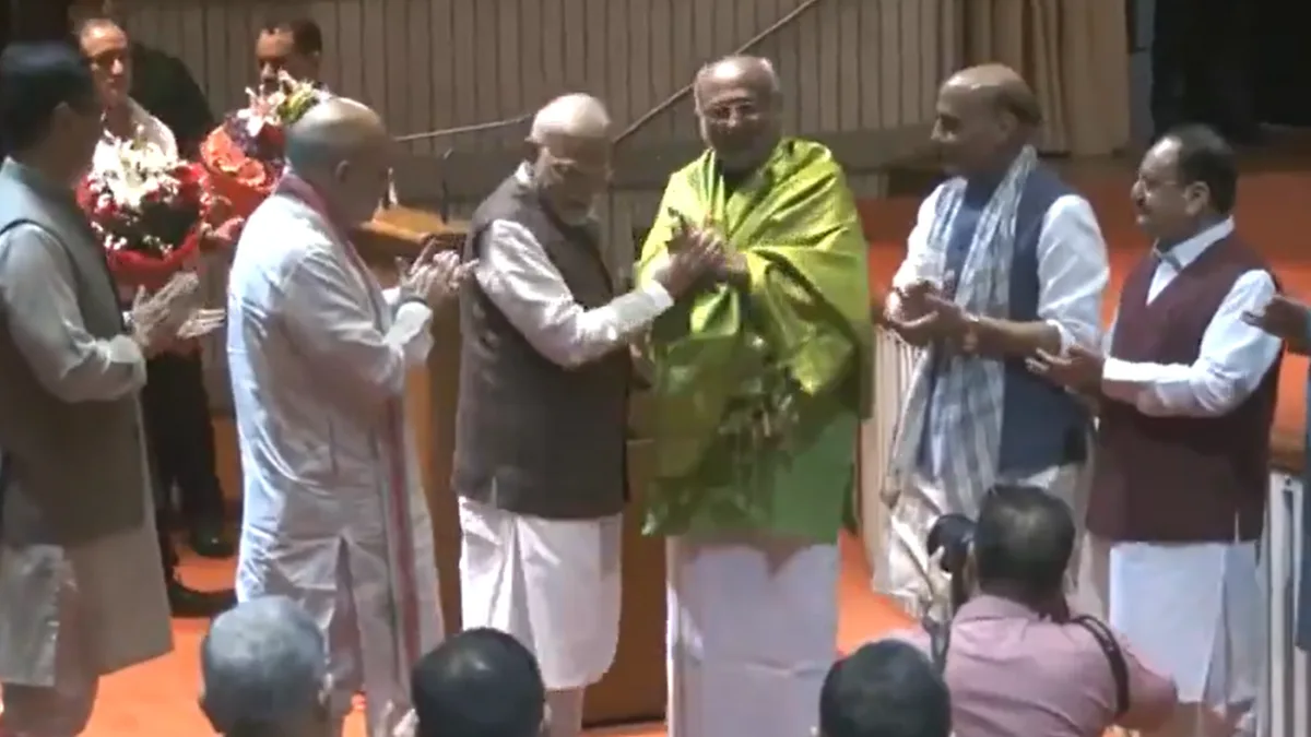 PM Modi appeals to all parties including Opposition for consensus on electing CP Radhakrishnan as Vice President
