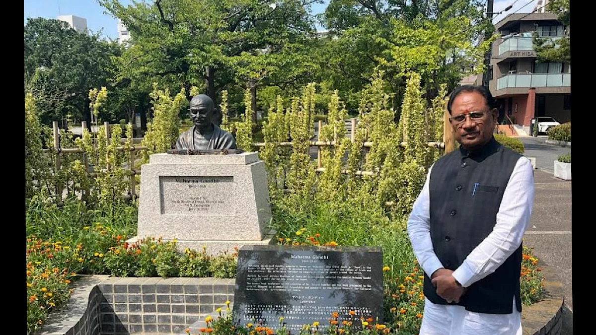 Chhattisgarh CM Vishnu Deo Sai pays tribute to Mahatma Gandhi at ‘Little India’ in Tokyo