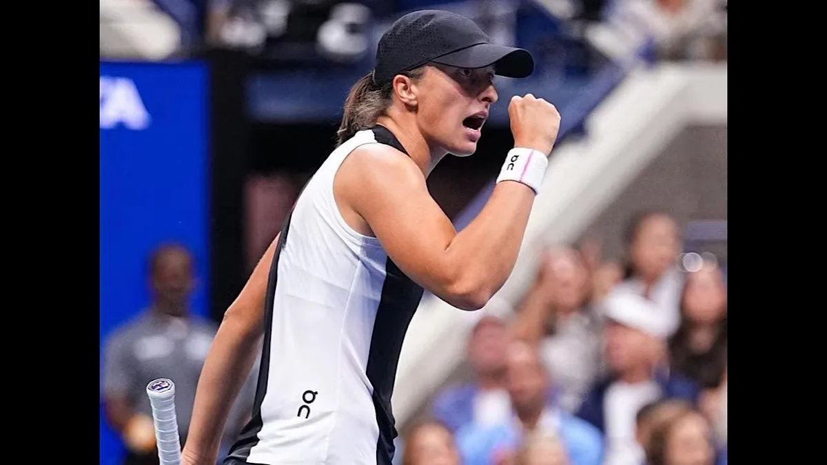 US Open: Swiatek rallies past Kalinskaya to reach fourth round, Osaka sets up Gauff showdown