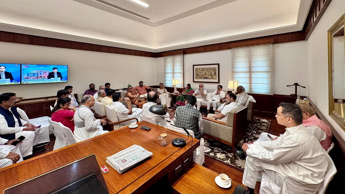 SC remarks ‘unwarranted on democratic rights of political parties’: INDIA bloc rallies behind Rahul Gandhi