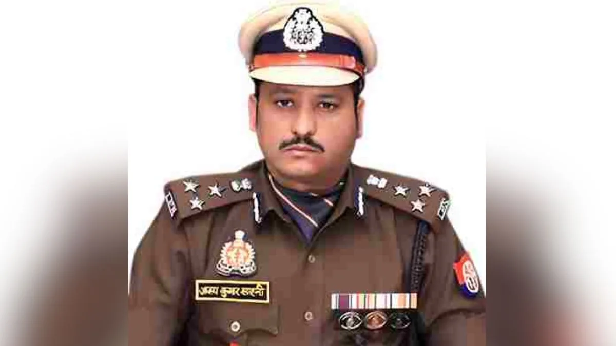 Gallantry awards for 17 police personnel in UP on Independence Day