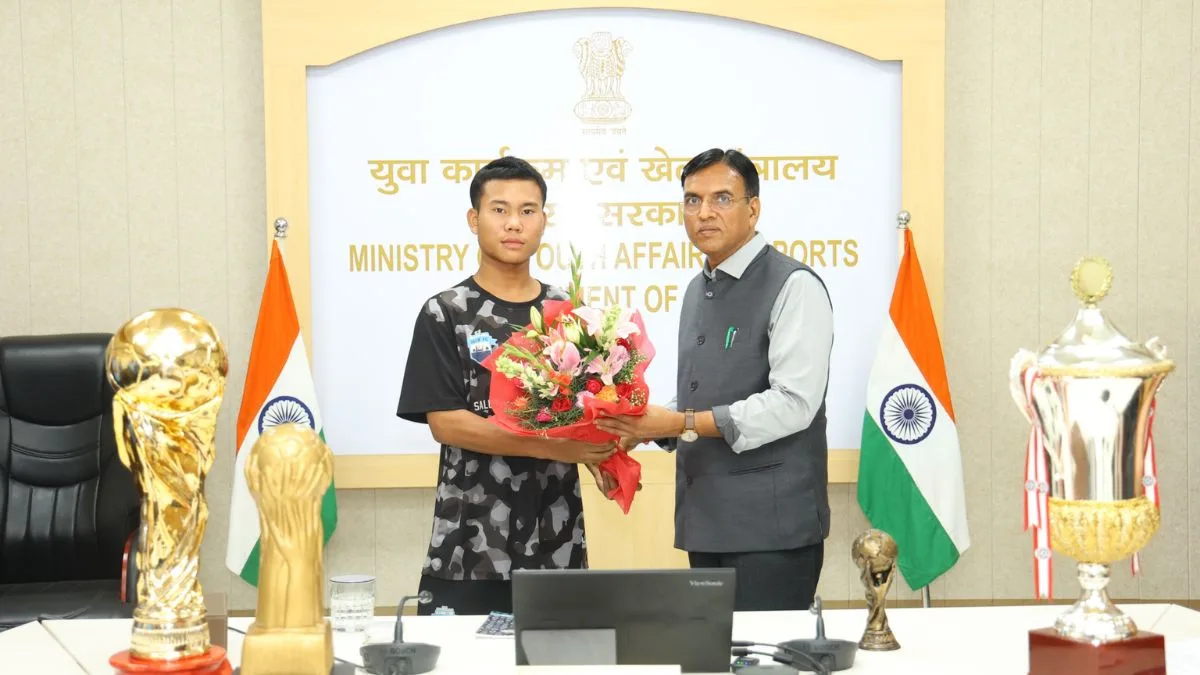 Mandaviya felicitates Minerva Academy players after historic European treble