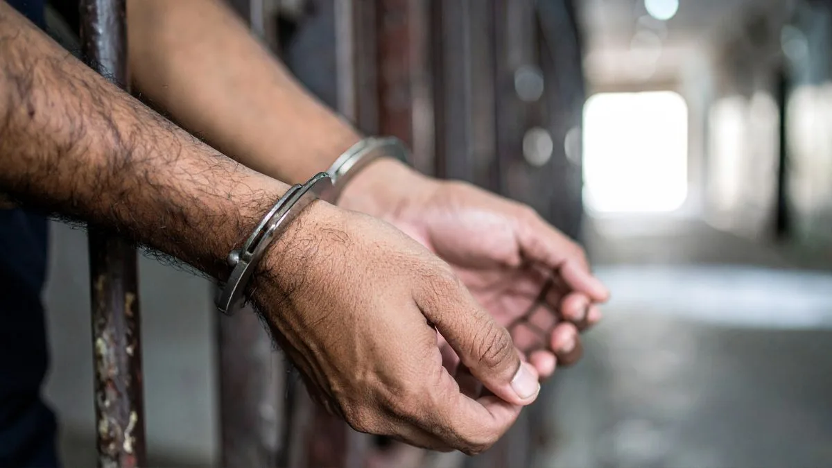 Recovery agent arrested, gets bail later