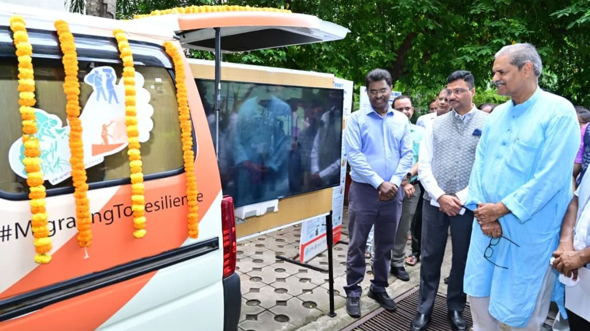 Odisha launches ‘Mobile Migrant Resources Centre’ as interstate labour migration goes unabated