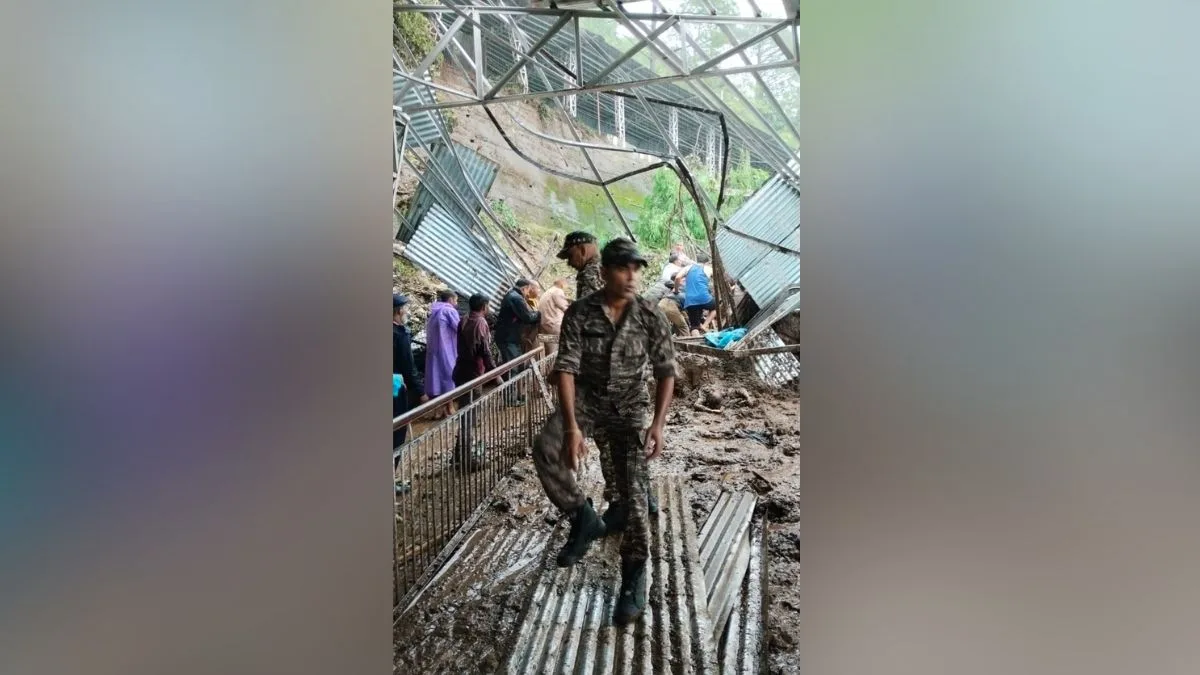 Heavy rains disrupt life in Jammu; CM briefs Amit Shah, rescue ops underway at Vaishno Devi