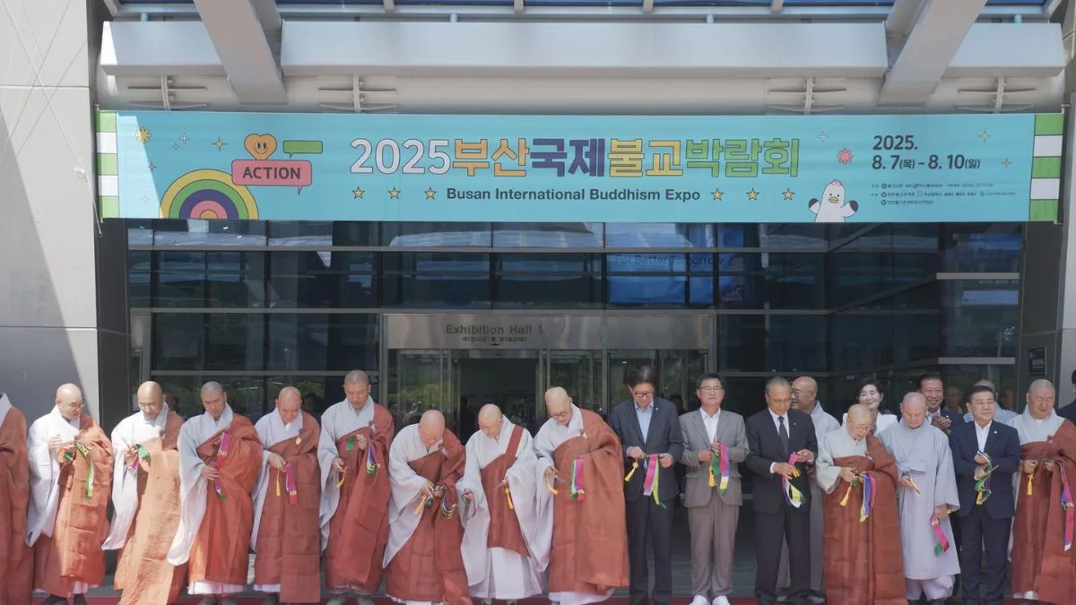 UP Tourism showcases Buddhist heritage at Busan Expo 2025, strengthening Indo-Korean spiritual ties