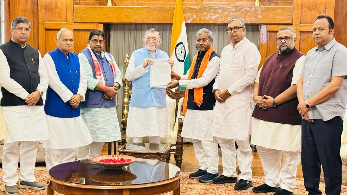 BJP delegation submits memorandum to Raj Bhavan on Surya Hansda Encounter and Nagdi RIMS-II land issue