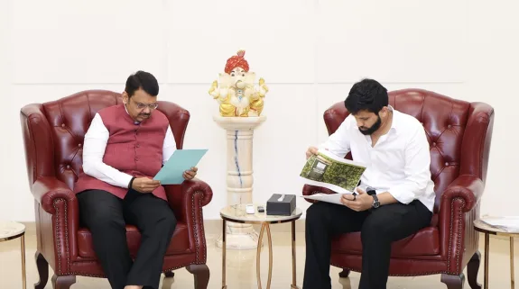 elephant mahadevi, vantara, madhuri, devendra fadnavis