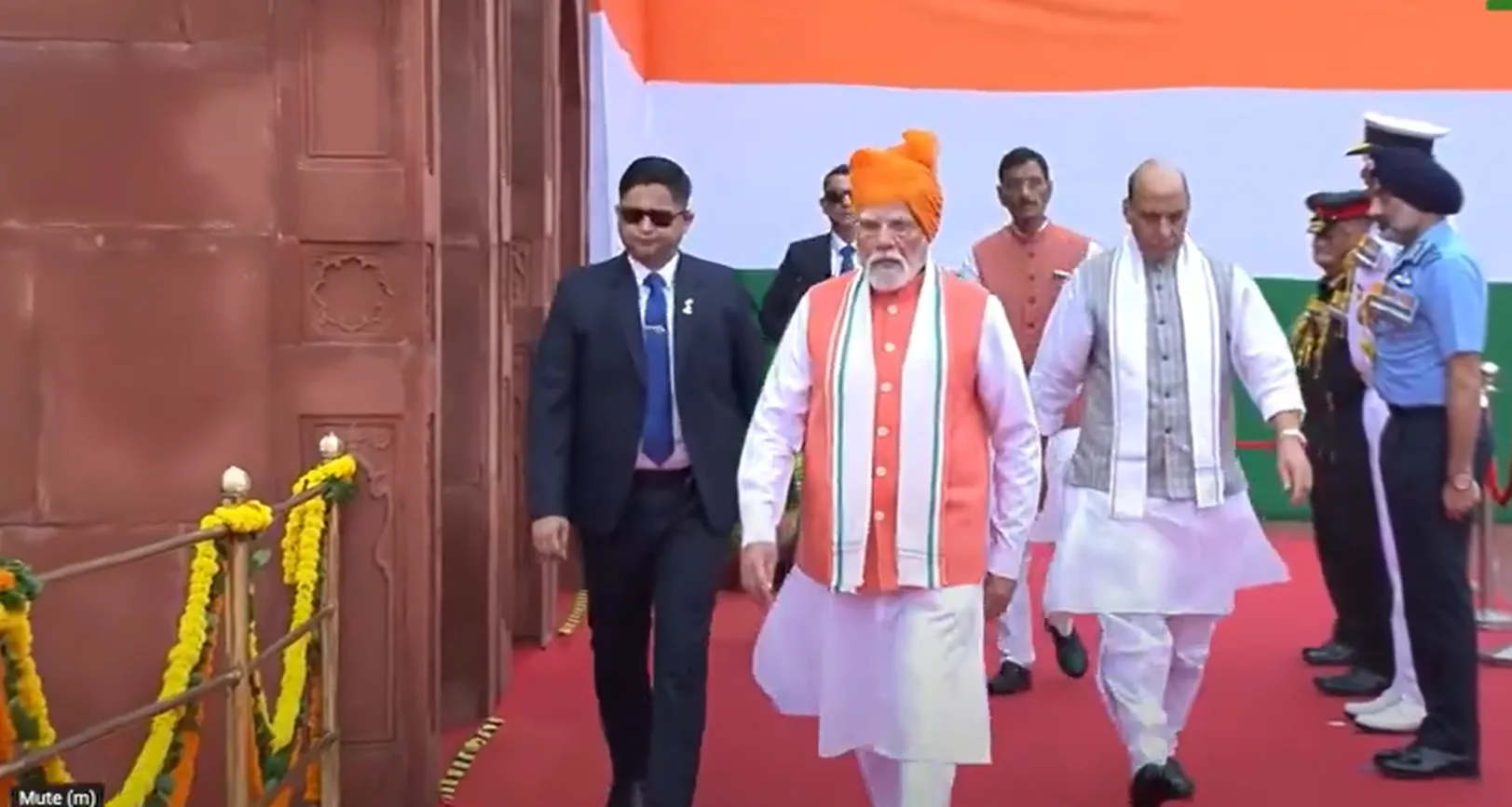 PM Modi dons all-orange attire with similar colour headgear to reflect ‘Naya Bharat’ spirit of forward momentum