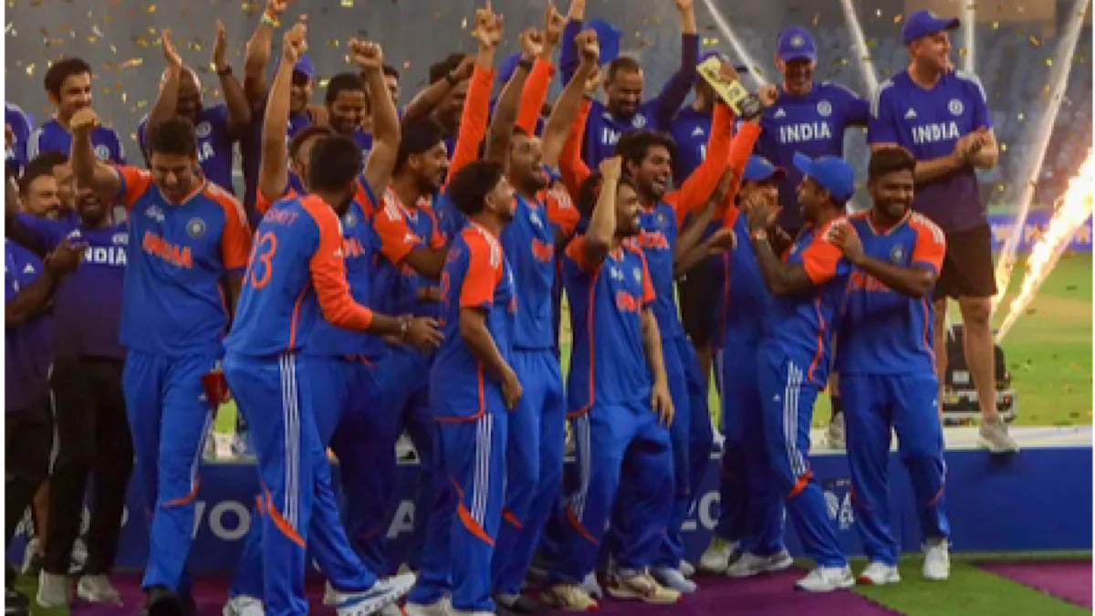 India players refuse to accept Asia Cup trophy from PCB chief Naqvi