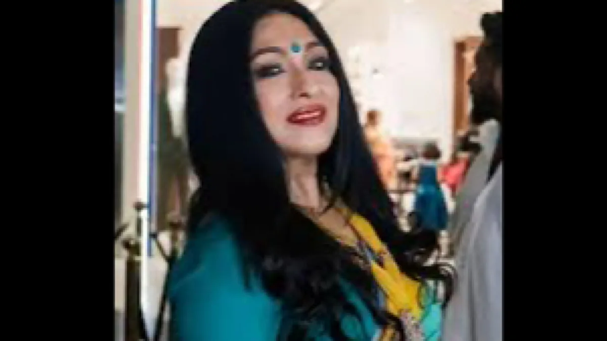 Actor Rituparna’s poems now to get translated in French
