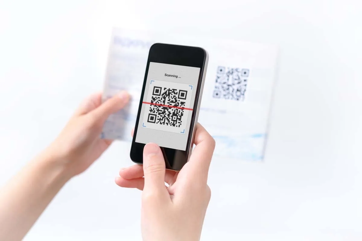 Asansol Division introduces QR code ID cards for catering vendors