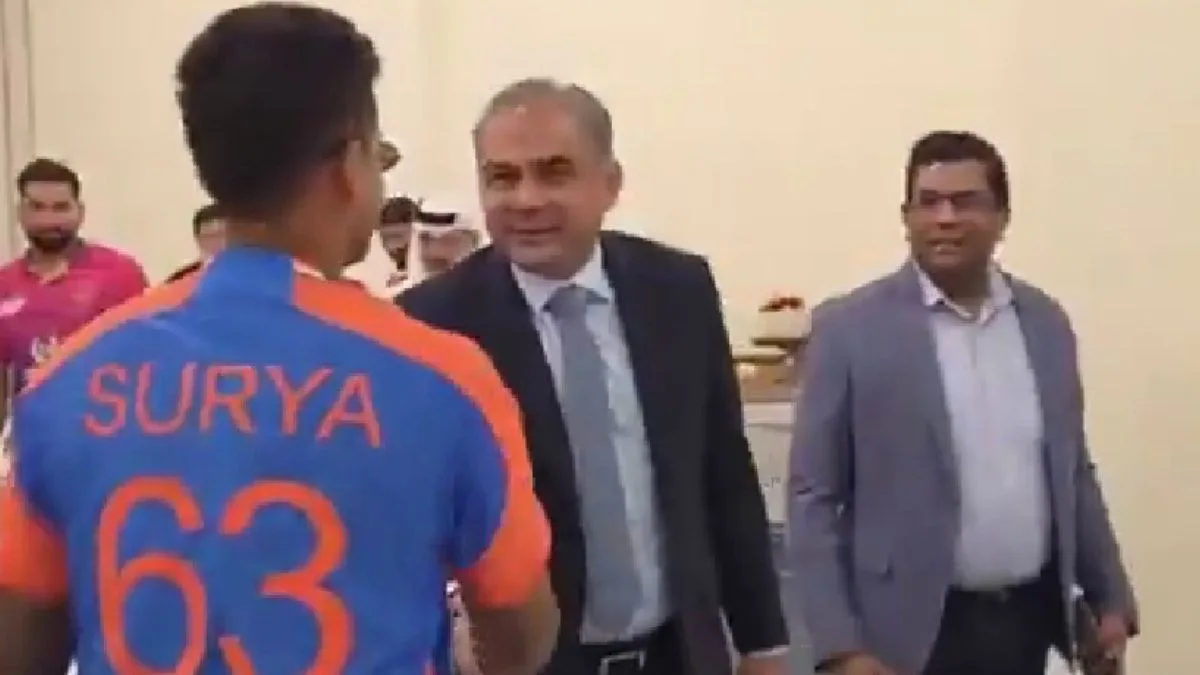 ‘Do you think the public is a fool?’: Sanjay Raut shares video showing India skipper Surya shaking hands with PCB Chief Naqvi