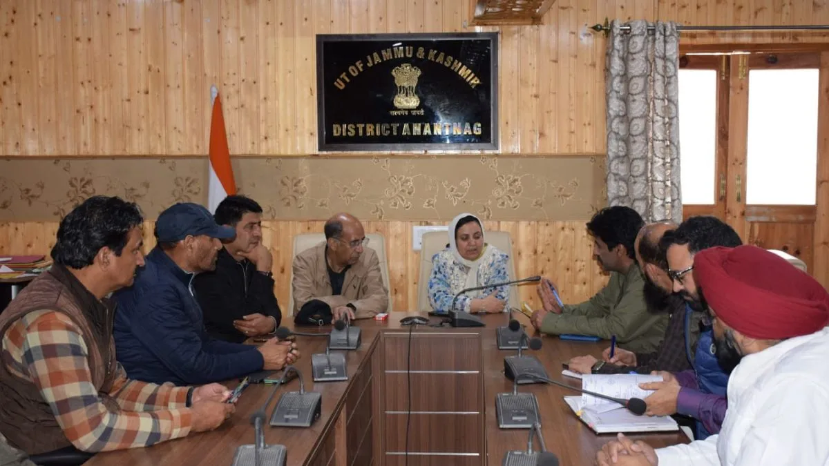 CM Omar Abdullah reviews flood situation in J&K