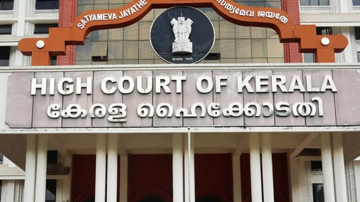 VHP moves Kerala HC seeking CBI investigation in Sabarimala temple gold theft case