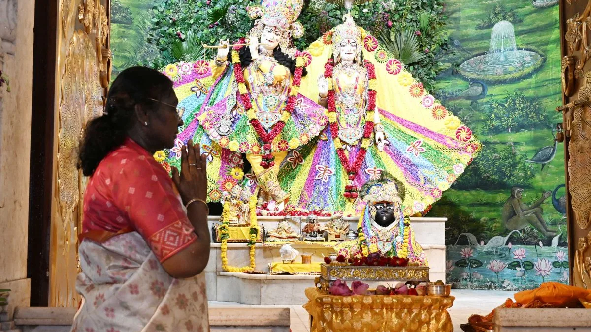 President Murmu offers prayers at Banke Bihari, Krishna Janmabhoomi