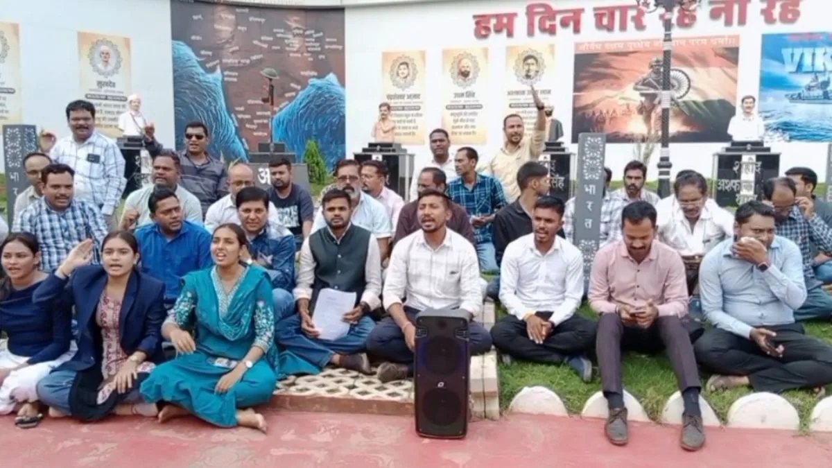 Chhattisgarh journalists protest police inaction after attack on Reporter