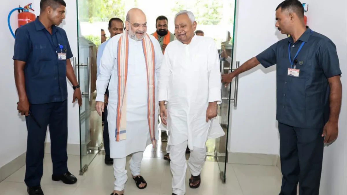 Shah slams RJD for fielding Shahabuddin’s son in Bihar polls over safety quotient