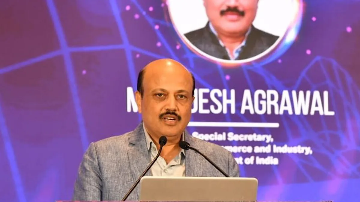 Rajesh Agrawal assumes charge as Commerce Secretary