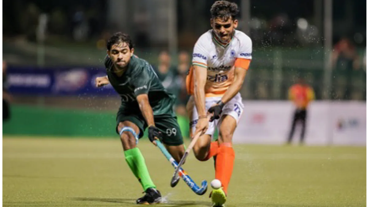 After Asia Cup tensions, India and Pakistan hockey players exchange high-fives