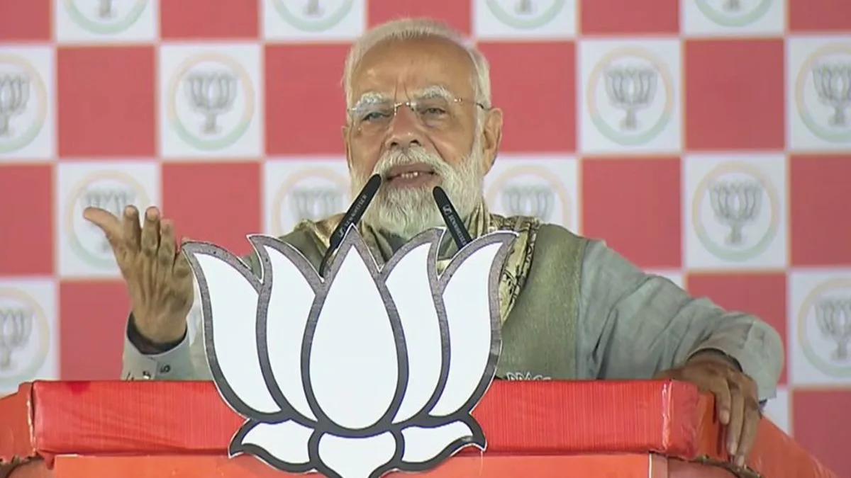 Naamdaars will obviously abuse kaamdaar: PM Modi on ‘dance for vote’ remark