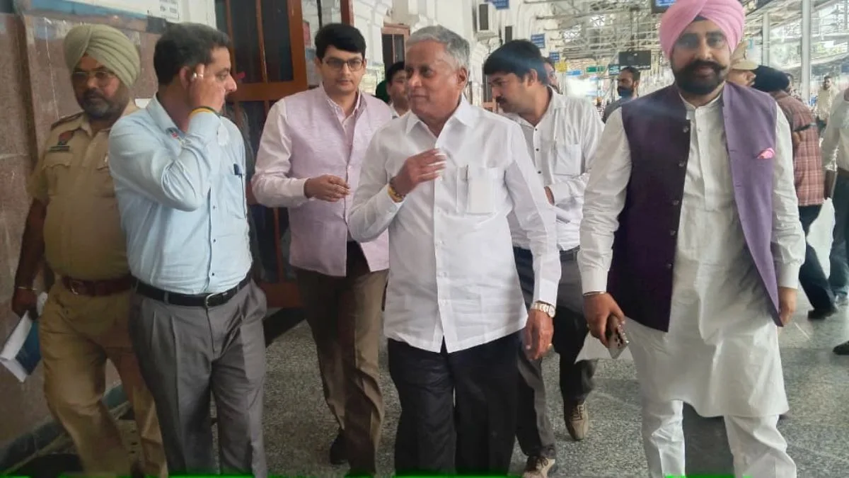 V. Somanna reviews redevelopment work of Amritsar railway station