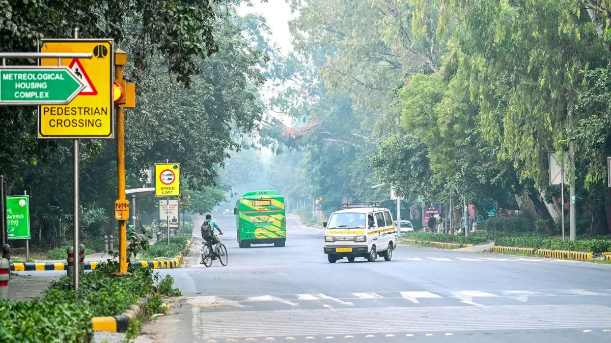 Delhi logs another ‘poor’ air day; experts say local factors at play