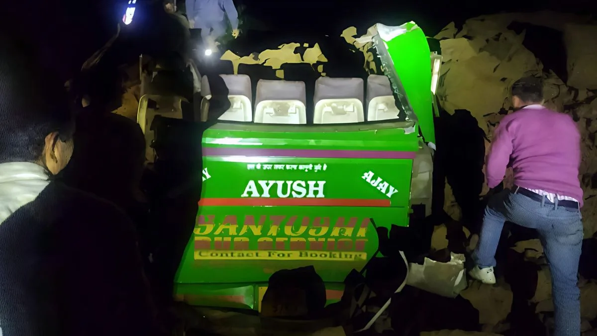 15 killed as landslide hits bus in Himachal’s Bilaspur, rescue operations underway