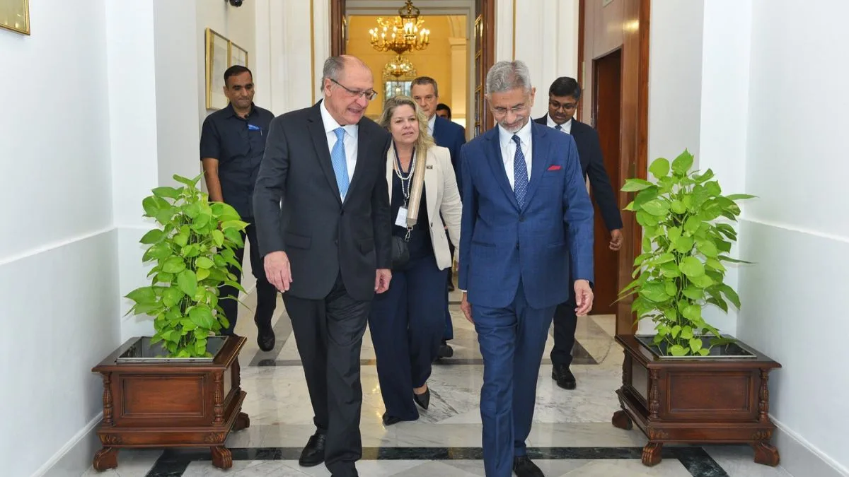India, Brazil discuss cooperation in trade, energy