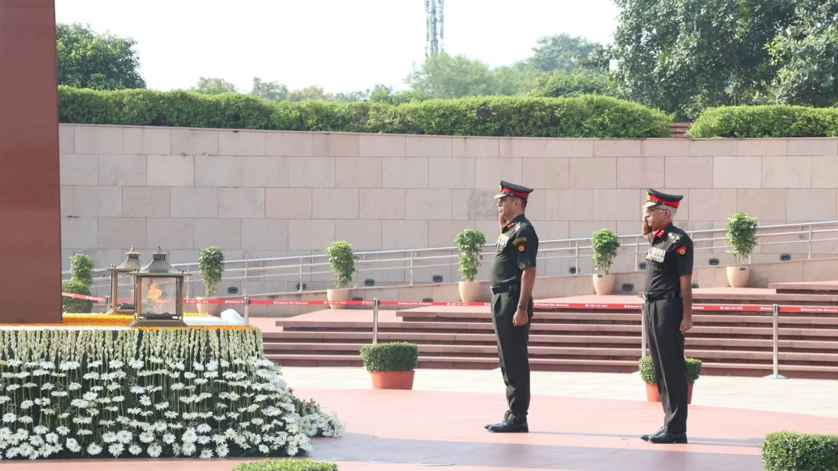 Territorial Army marks 76th anniversary with wreath-laying ceremony at National War Memorial