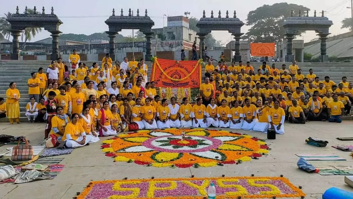 Patanjali brings light and yoga together at Karthik Deepotsav in Karnataka