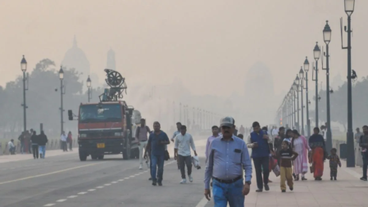 Delhi’s air quality remains very poor, situation may worsen further