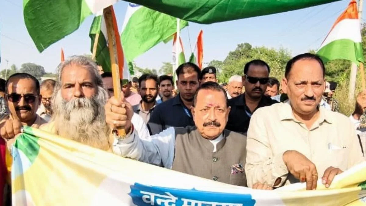 Dr Jitendra Singh leads foot march to Pakistan border, marking 150 years of ‘Vande Mataram’