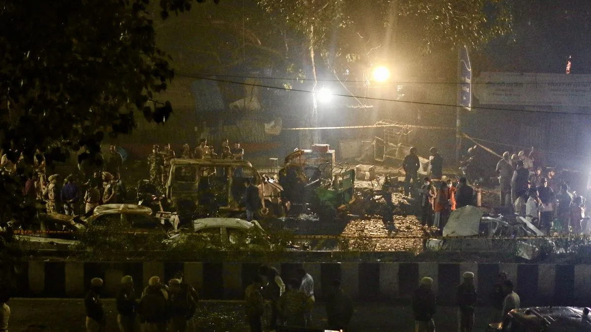 NIA takes over probe into Delhi blast case; toll rises to 13