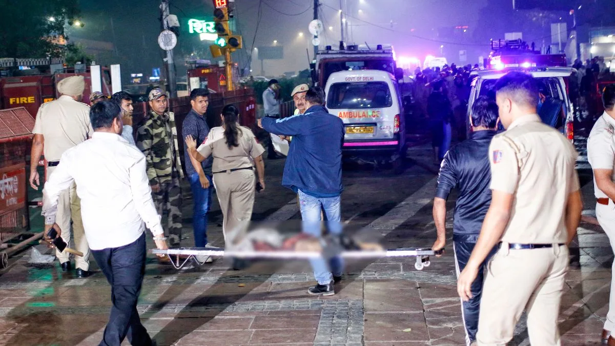 Red Fort blast: Delhi Police submits report to Ministry of Home Affairs