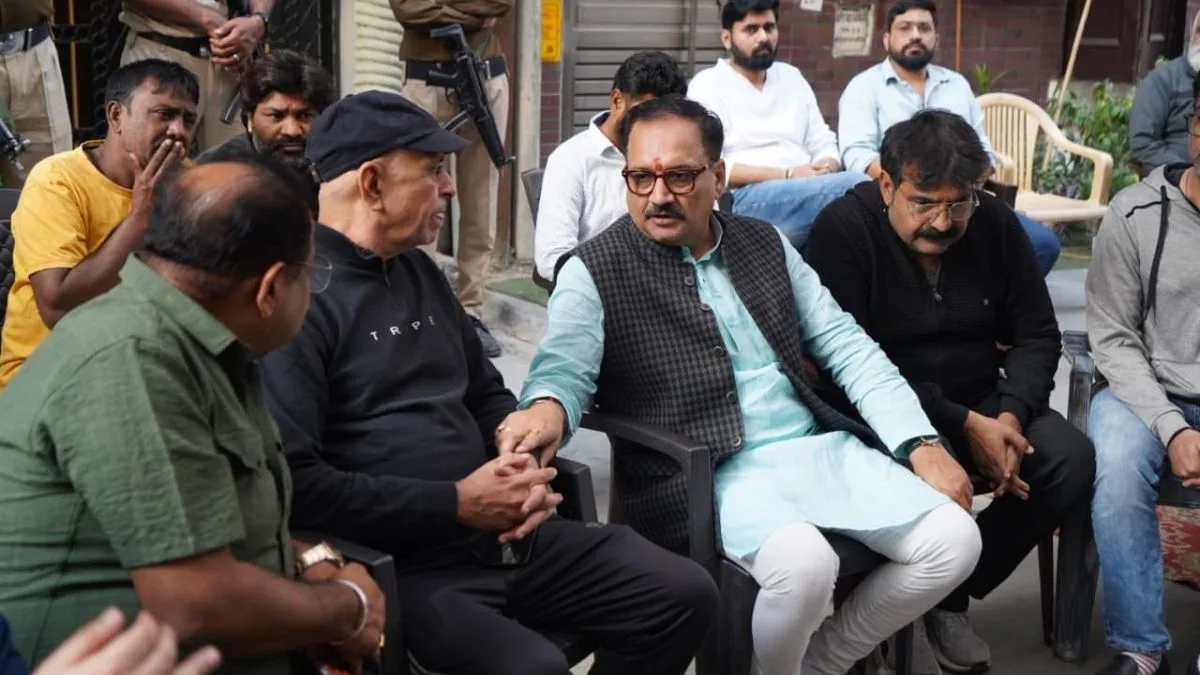 Delhi BJP chief Virendra Sachdeva meets family of Red Fort blast victim