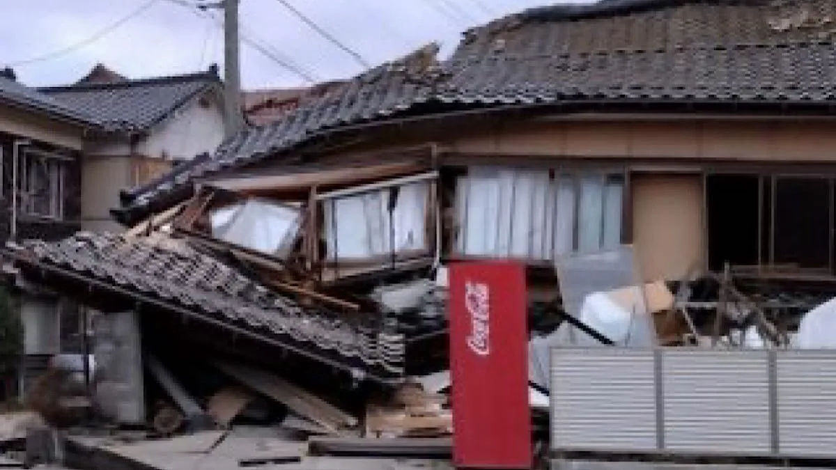 Japan PM says govt received reports of 30 injuries, a fire incident post quake