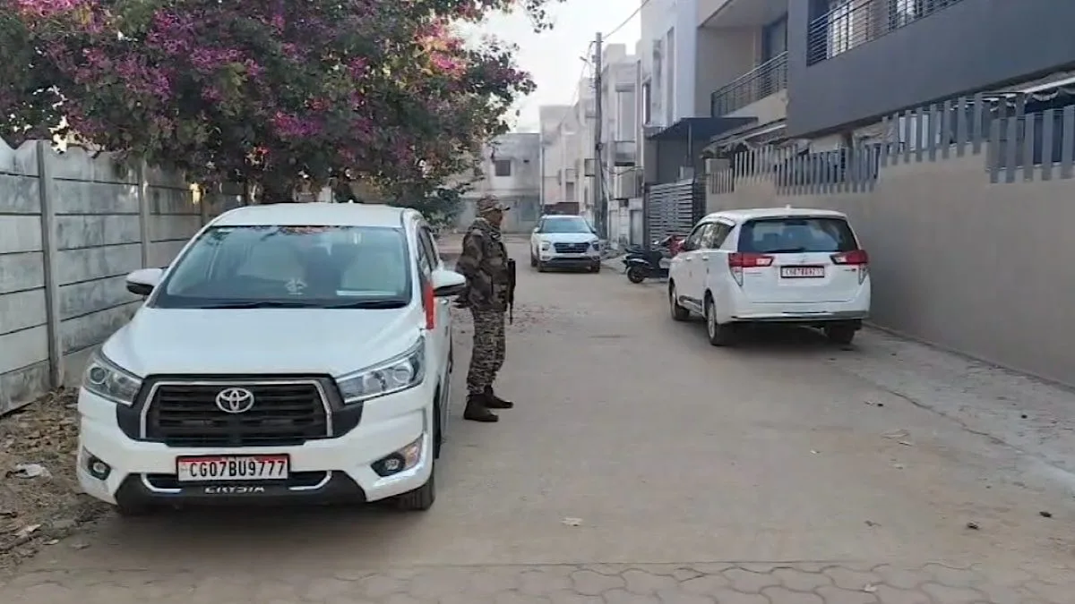 ED raids 9 locations in Chhattisgarh in Bharat Mala compensation probe