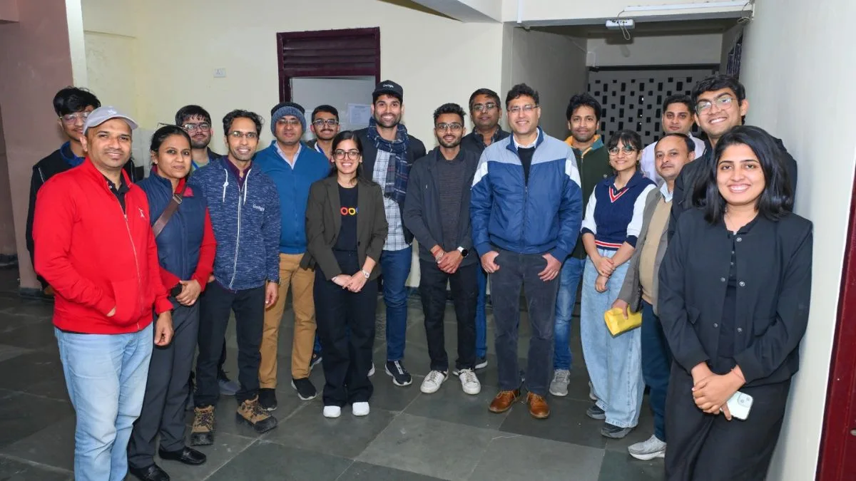 IIT Kanpur sets record with 672 Job Offers on Day 1 of 2025–26 placement season