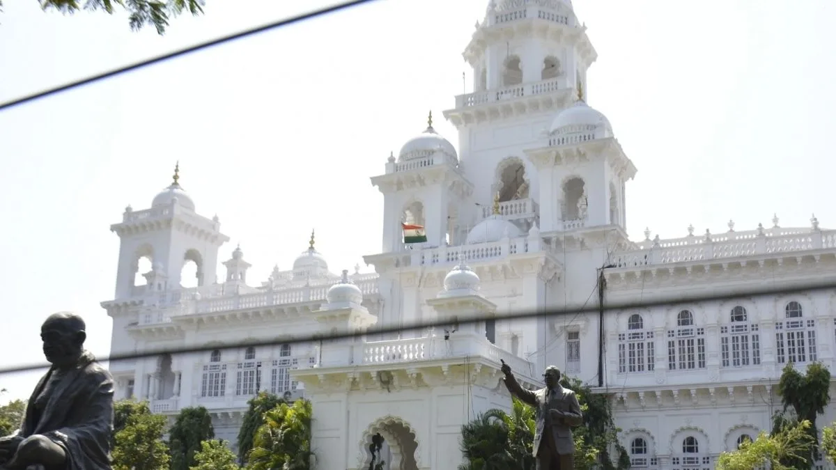 Turncoat MLAs’ contributions in party fund prove they are in BRS: Telangana Speaker