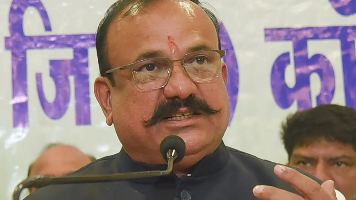 Congress in talks with Vanchit Aghadi and Uddhav-led Sena for alliance in civic polls, says Sapkal