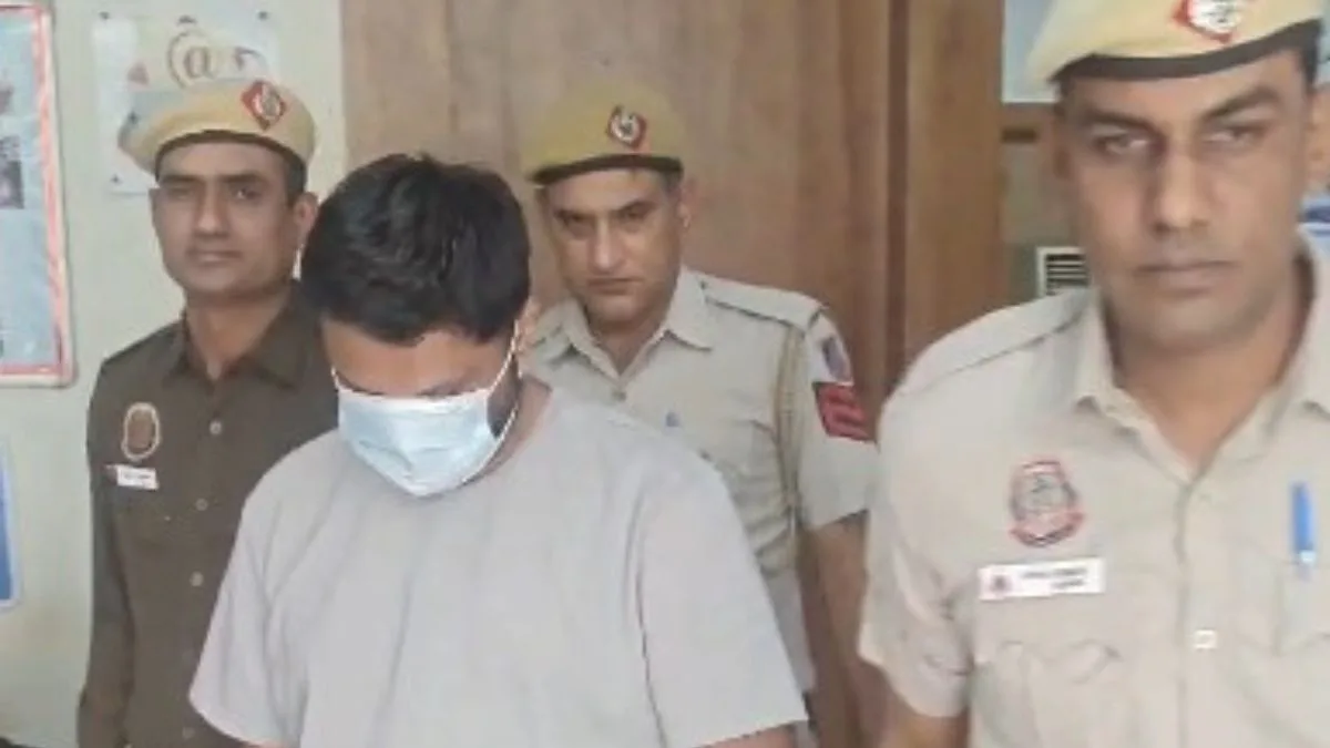 Cyber Police bust inter-state job fraud racket, banker among three arrested