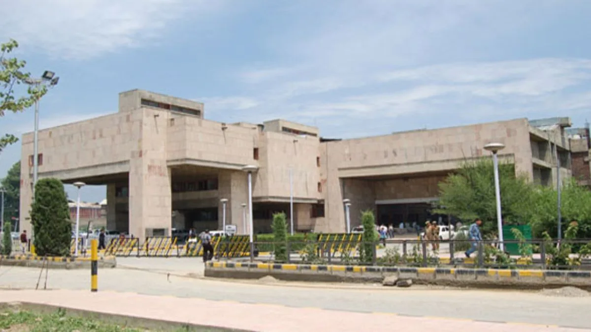 Over-aged officials running sports bodies in J&K; HC seeks replies