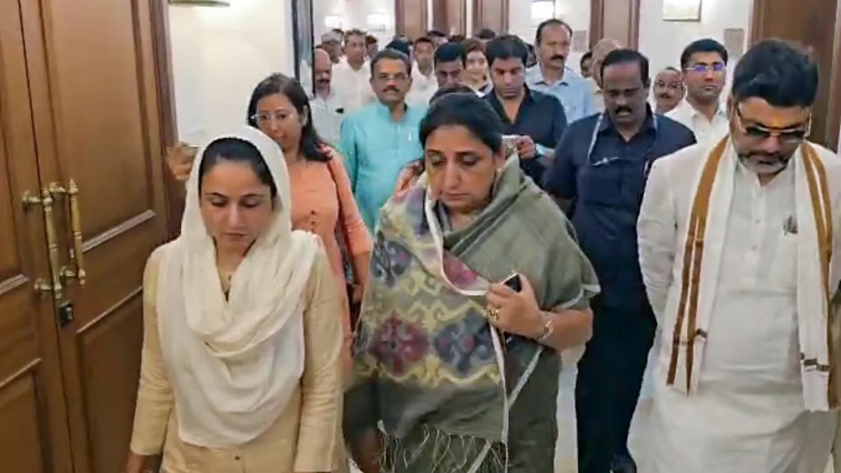 Maharashtra politics: NCP holds high-level meet, Sunetra Pawar elected as new legislative party leader