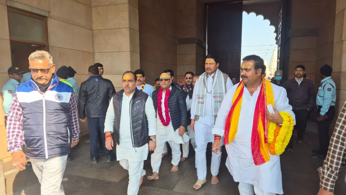 Congress slams Yogi Govt over alleged idol damage in Kashi