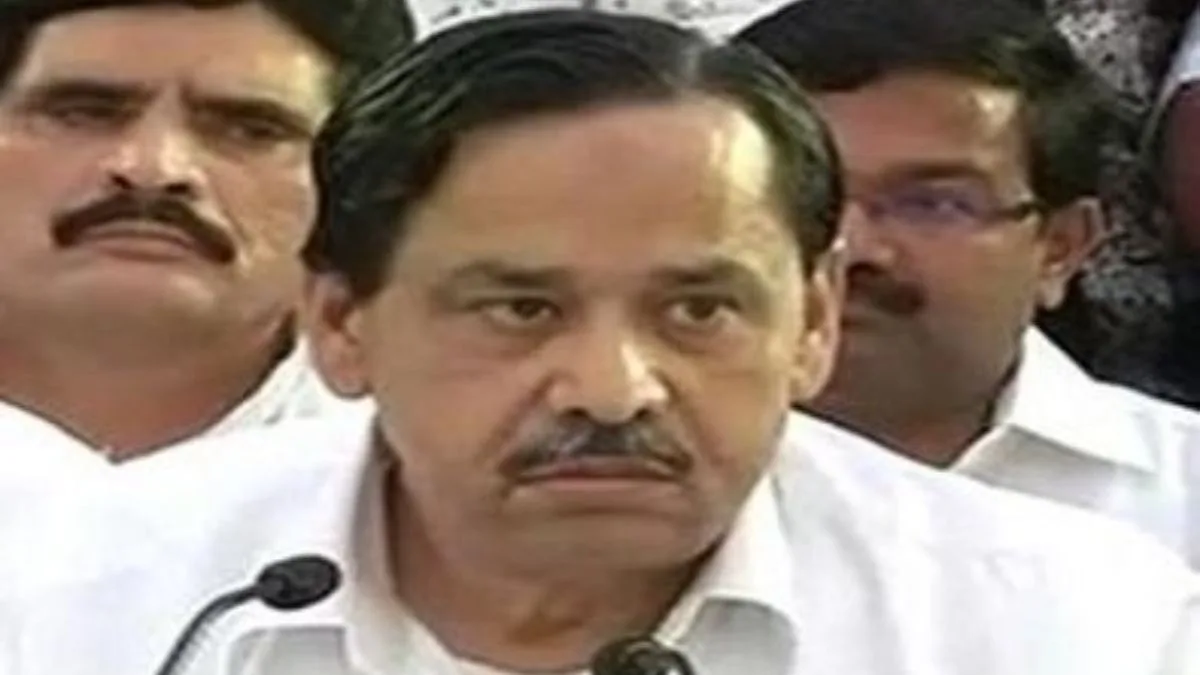 In major setback for Congress in Uttar Pradesh as Naseemuddin Siddiqui resigns from party