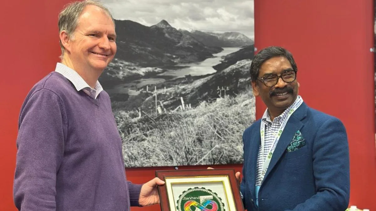 Hemant Soren visits Imperial College London, discusses collaboration on critical minerals