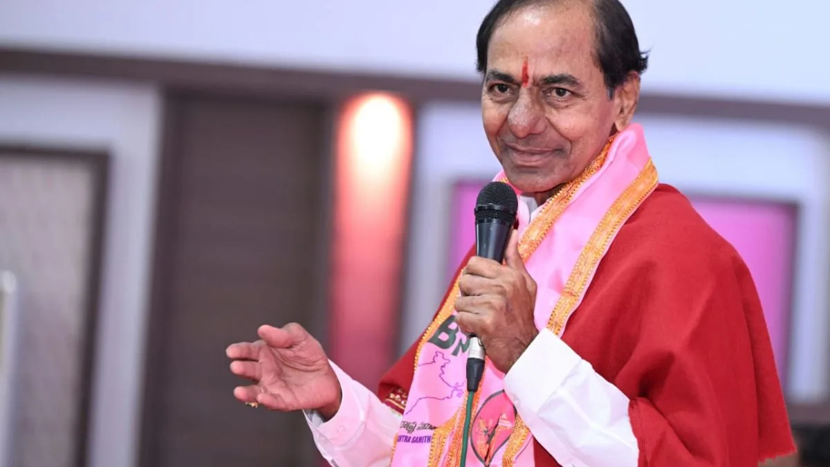 KCR to appear before SIT tomorrow in phone tapping case