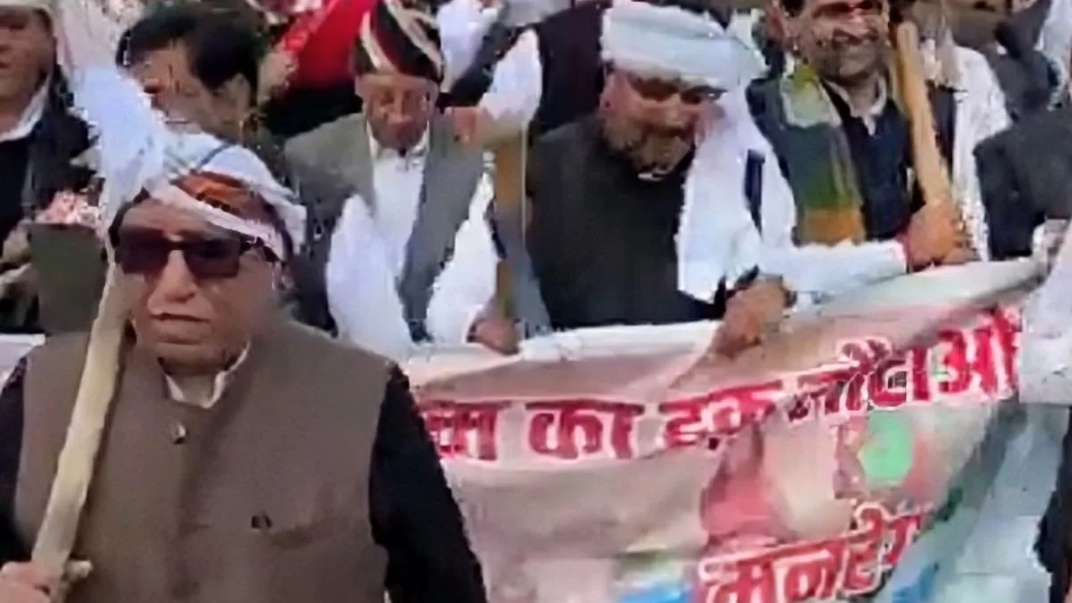 Raj assembly budget session commences amid symbolic protest by opposition